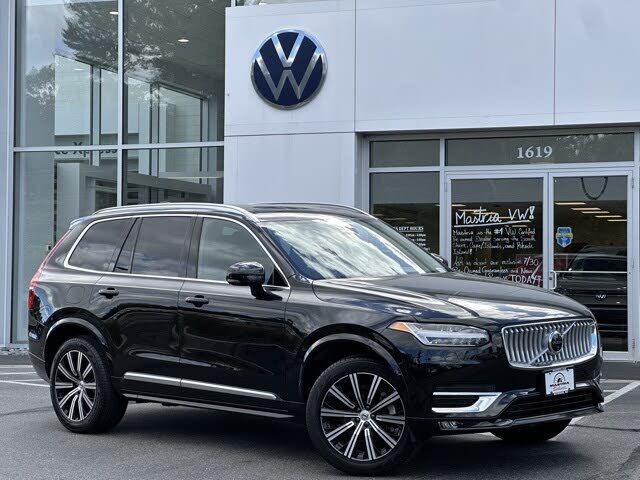 2025 Volvo XC90 B6 Plus Bright Theme 7-Passenger AWD