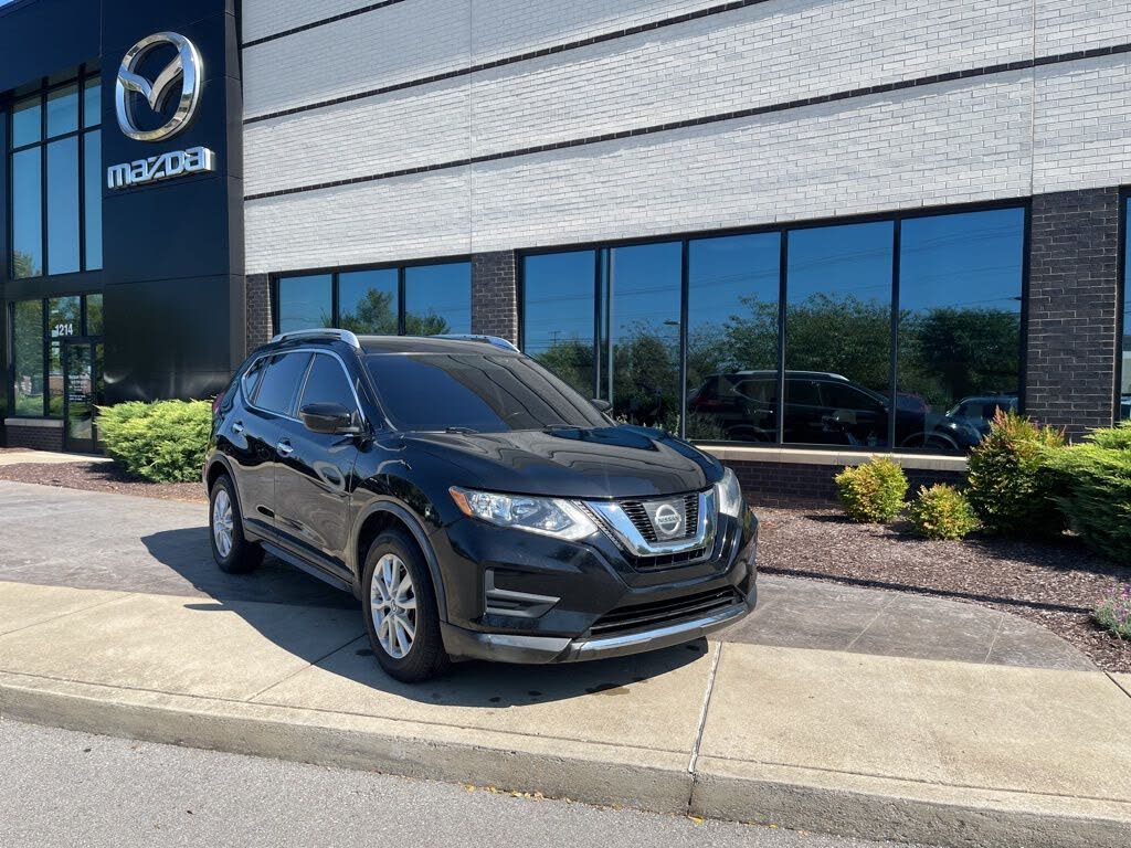 2017 Nissan Rogue SV FWD