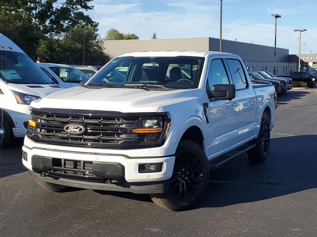 2025 Ford F-150 XLT SuperCrew 4WD
