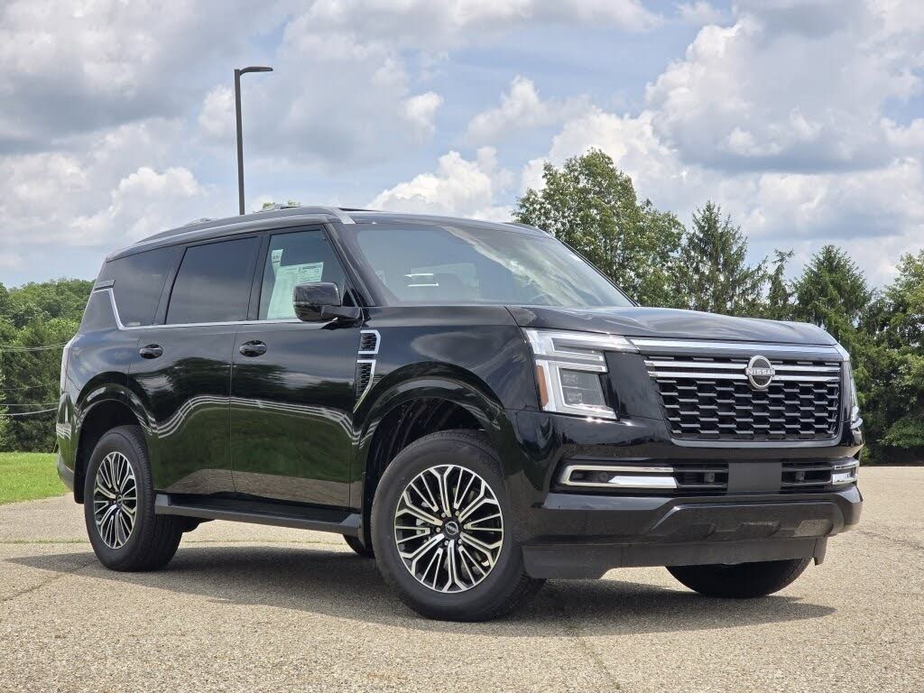 2025 Nissan Armada SL 4WD