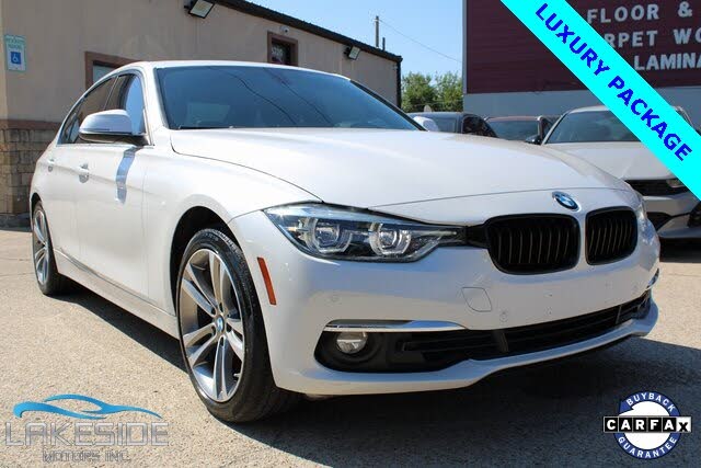 2018 BMW 3 Series 330i Sedan RWD