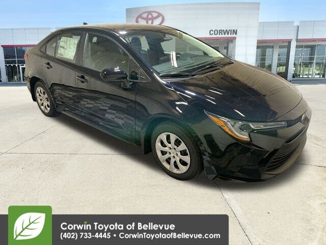2025 Toyota Corolla LE FWD