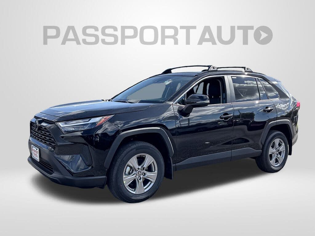 2025 Toyota RAV4 XLE AWD