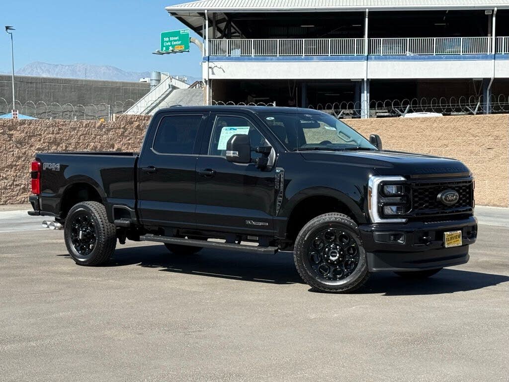 2026 Ford F-250 Super Duty XLT Crew Cab 4WD