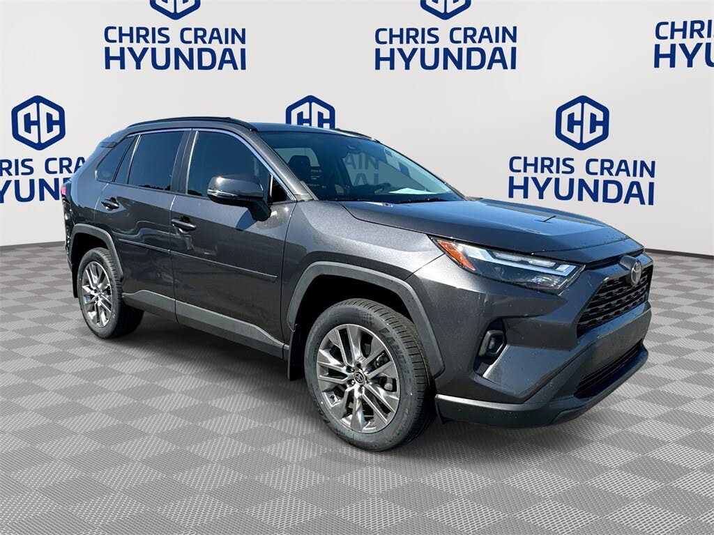 2022 Toyota RAV4 XLE Premium FWD