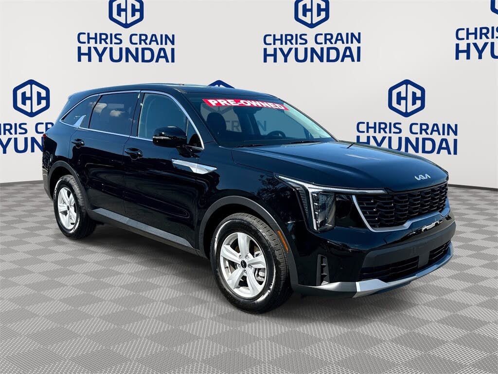 2025 Kia Sorento LX FWD