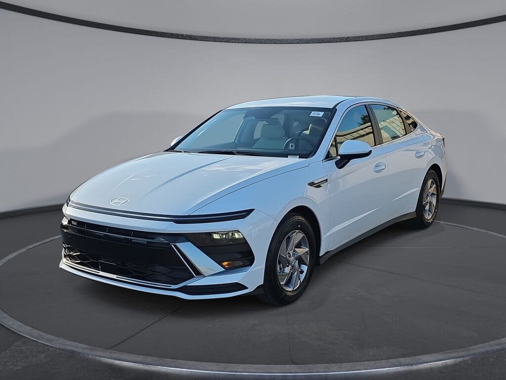 2026 Hyundai Sonata SE FWD