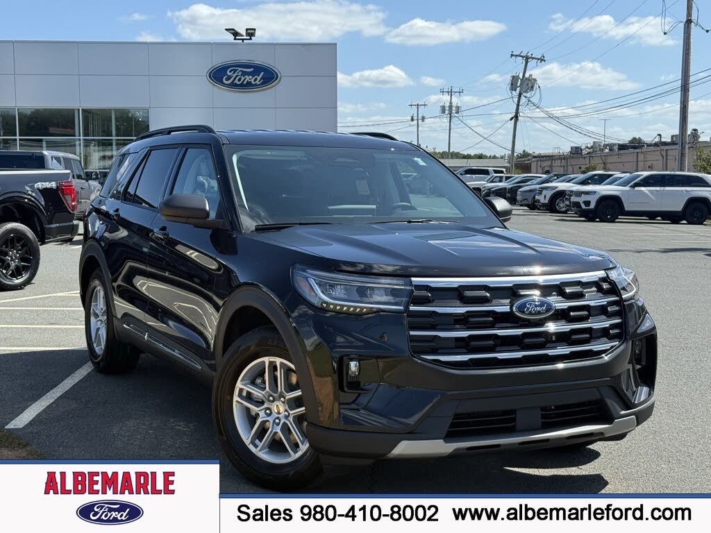 2025 Ford Explorer Active RWD