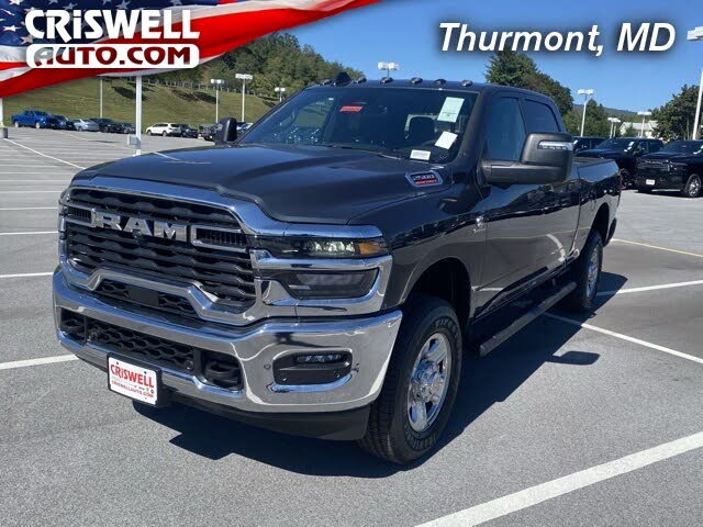 2025 RAM 2500 Tradesman Crew Cab 4WD