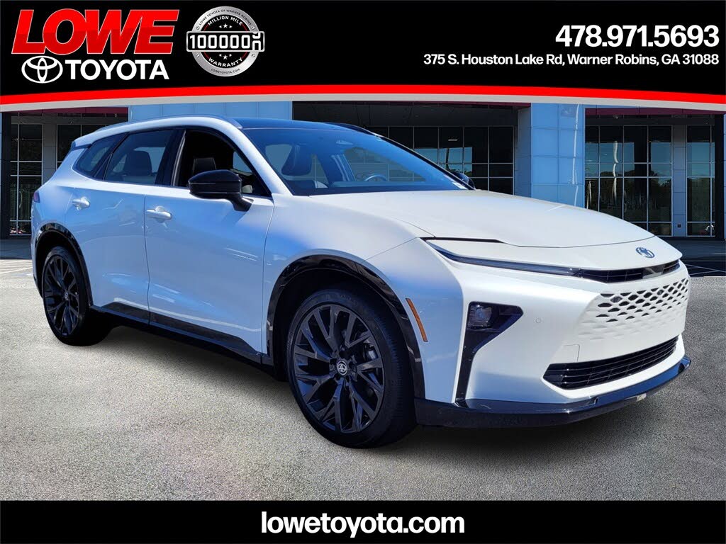 2025 Toyota Crown Signia Limited AWD