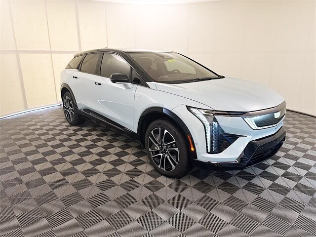 2025 Cadillac OPTIQ Sport 2 AWD