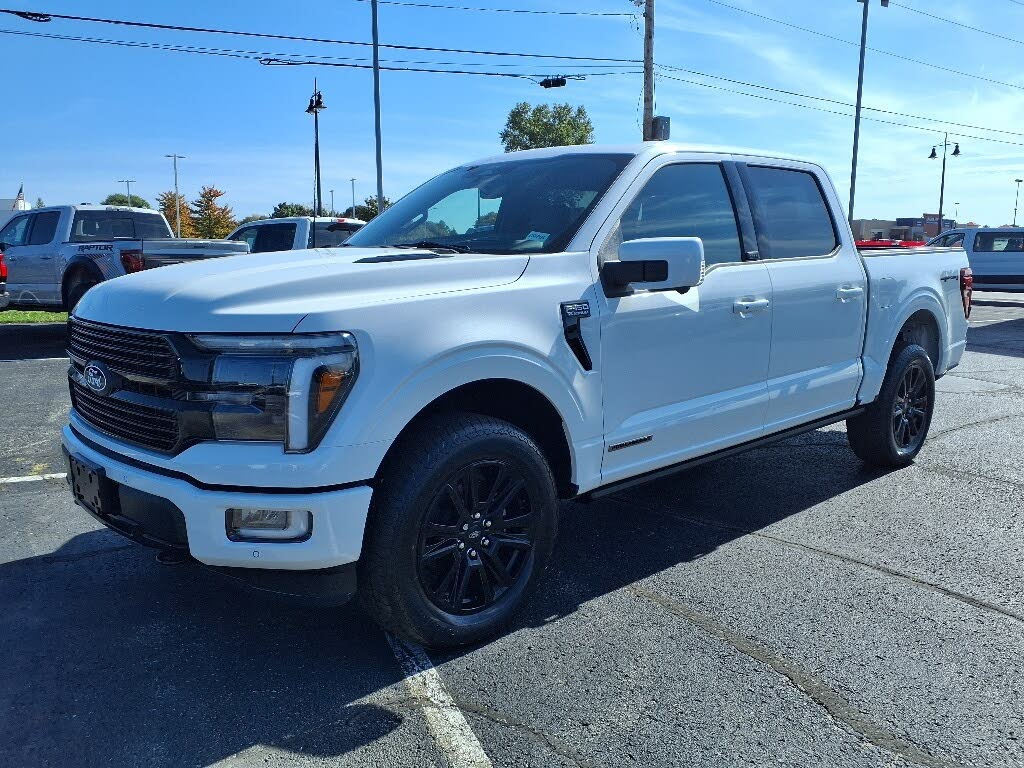2025 Ford F-150 Platinum SuperCrew 4WD
