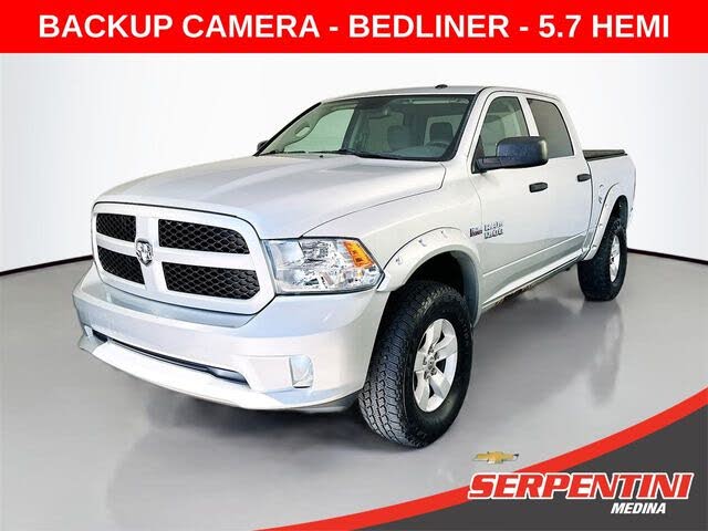 2016 RAM 1500 Express Crew Cab 4WD