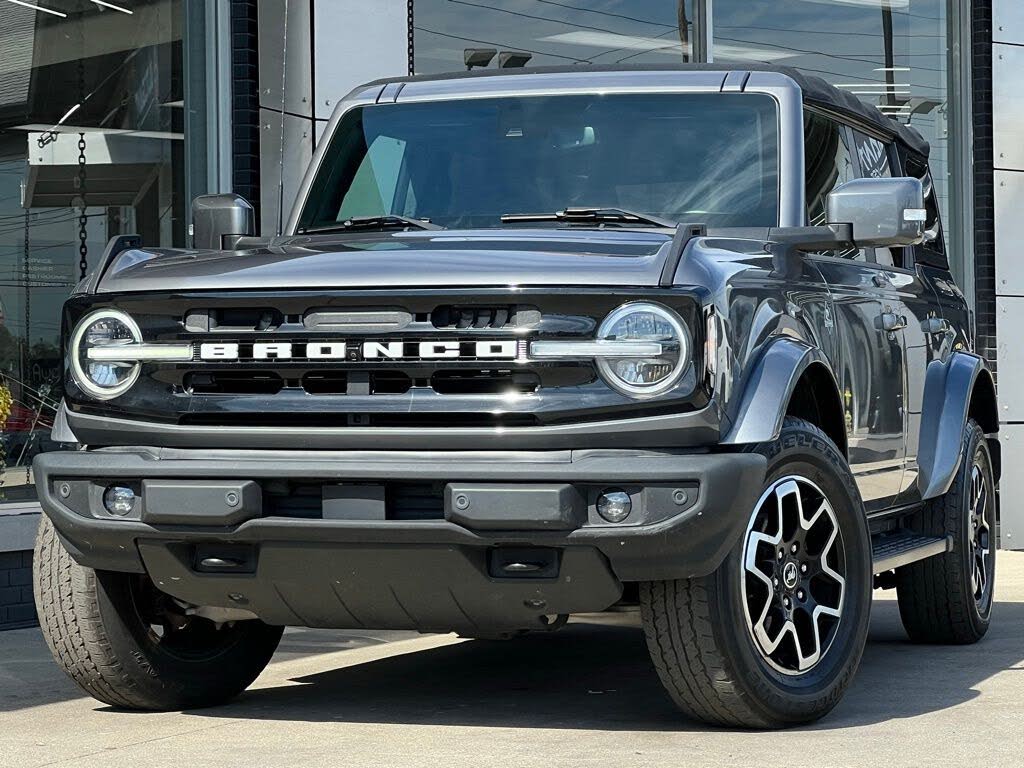 2021 Ford Bronco Outer Banks Advanced 4-Door 4WD