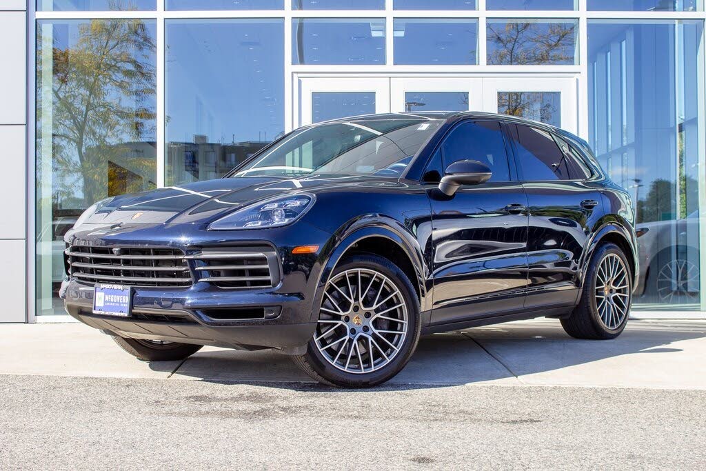 2022 Porsche Cayenne Platinum Edition AWD