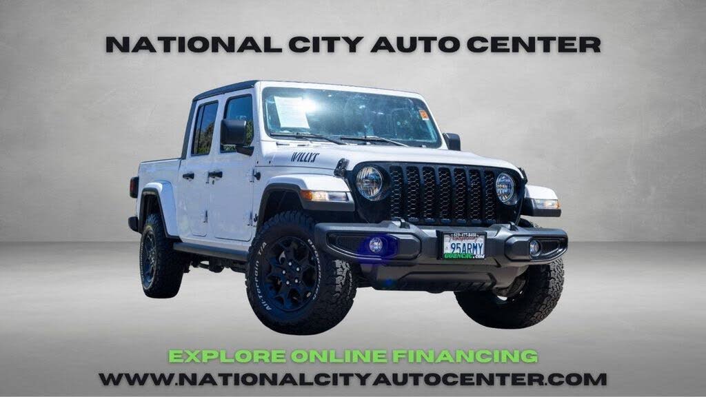 2023 Jeep Gladiator Willys Crew Cab 4WD