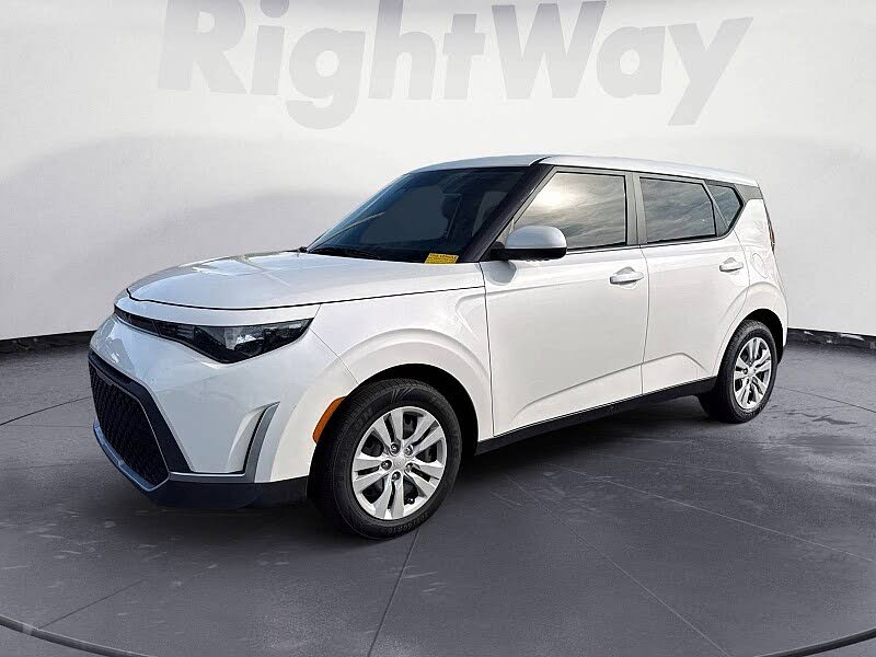 2023 Kia Soul LX FWD
