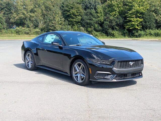 2025 Ford Mustang EcoBoost Fastback RWD