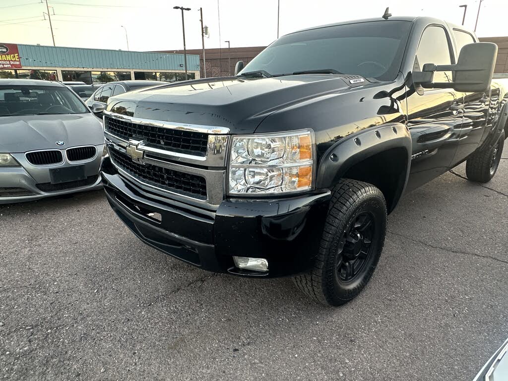2010 Chevrolet Silverado 2500HD LT Crew Cab 4WD