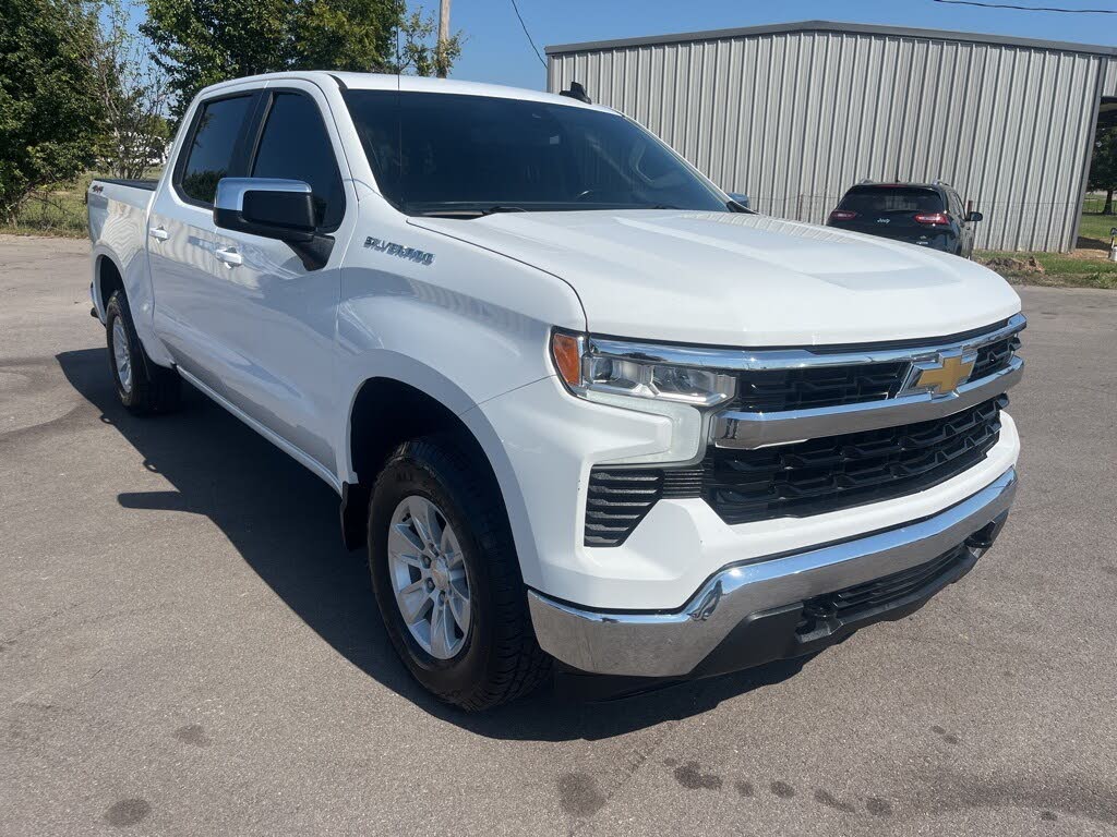 2023 Chevrolet Silverado 1500 LT Crew Cab 4WD
