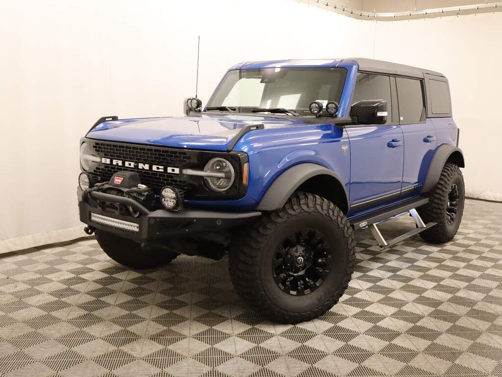 2021 Ford Bronco First Edition Advanced 4-Door 4WD