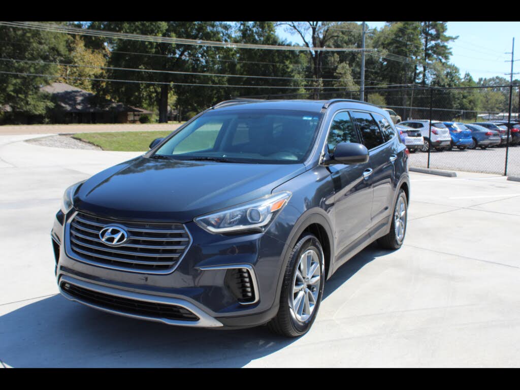 2017 Hyundai Santa Fe SE FWD