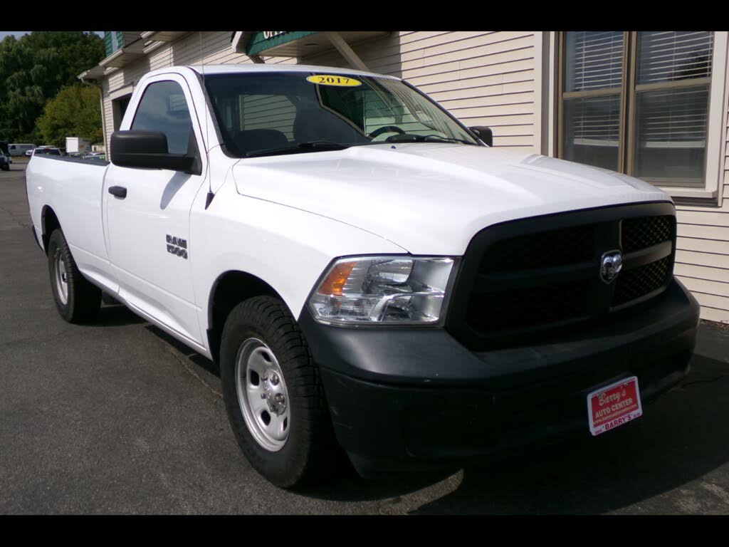 2017 RAM 1500 Tradesman LB RWD