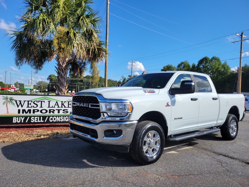 2024 RAM 2500 Big Horn Crew Cab 4WD