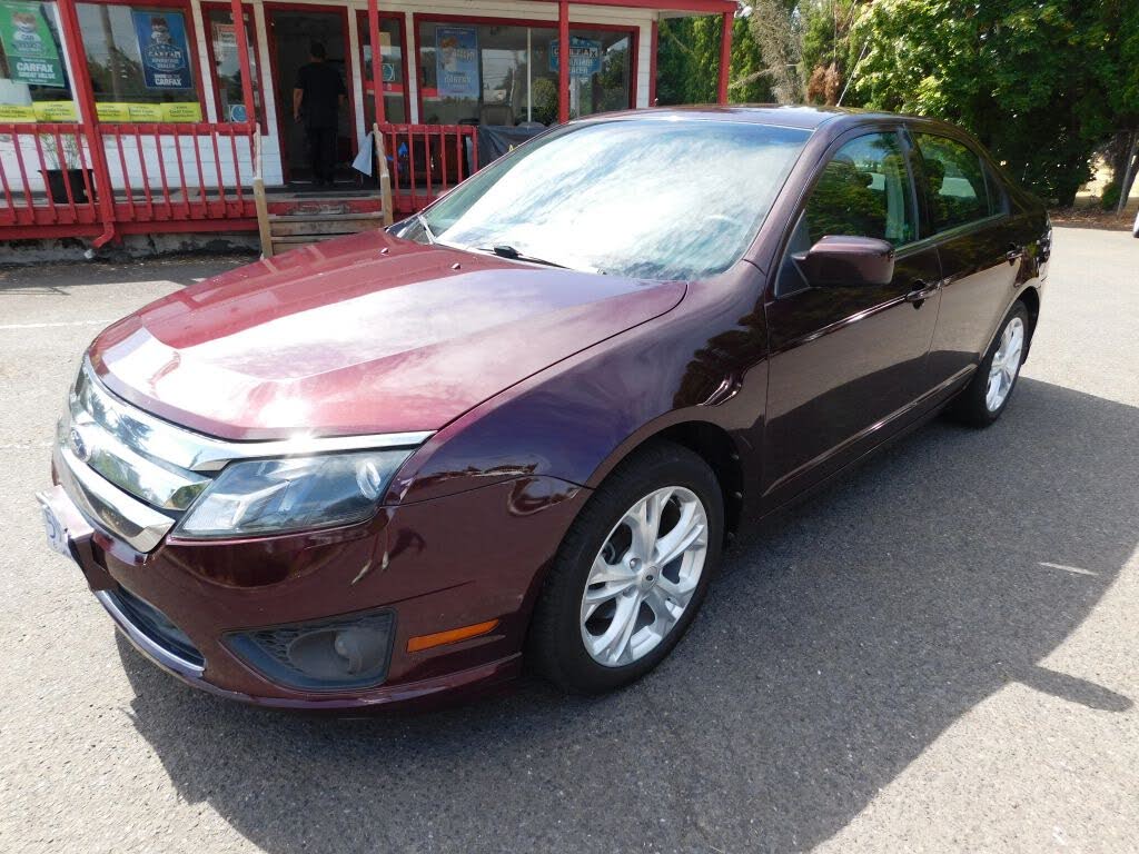 2012 Ford Fusion SE