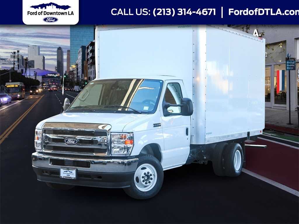 2026 Ford E-Series Chassis E-350 SD Cutaway 138 RWD