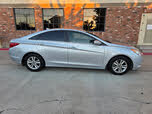 Hyundai Sonata SE FWD