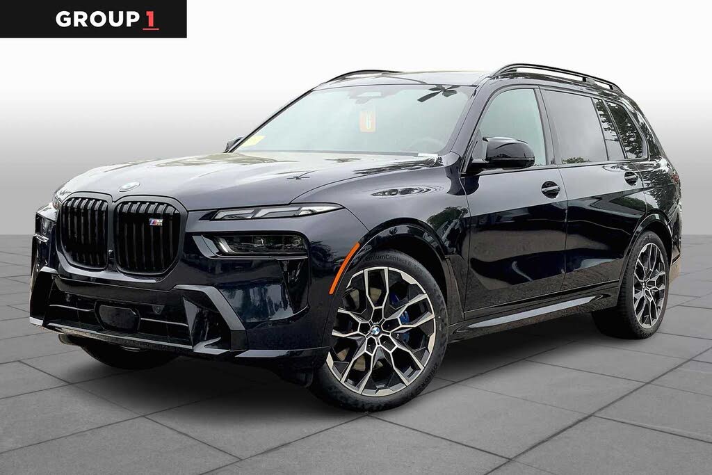 2026 BMW X7 M60i AWD