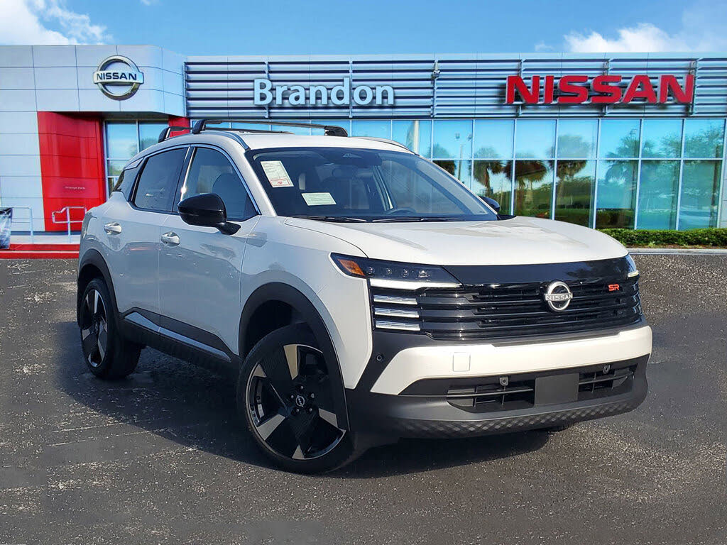 2026 Nissan Kicks SR AWD
