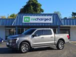 Ford F-150 Lightning Lariat SuperCrew AWD