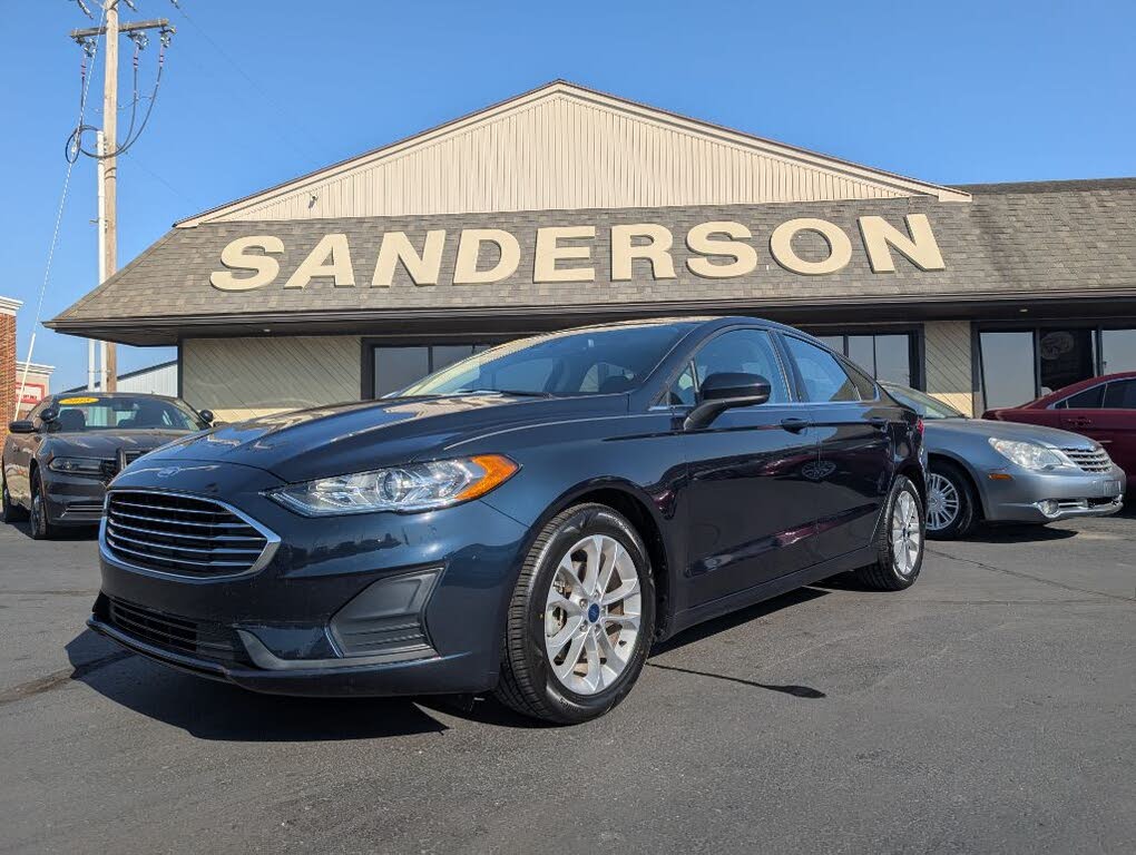 2020 Ford Fusion SE FWD