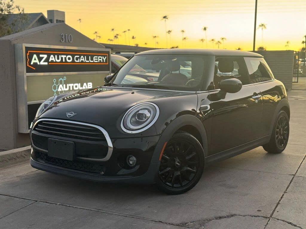 2021 MINI Cooper 2-Door Hatchback FWD