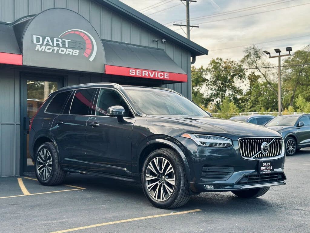 2021 Volvo XC90 T5 Momentum AWD