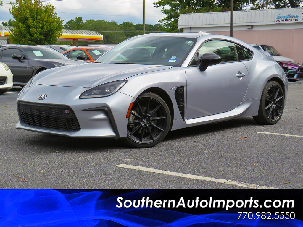 2024 Toyota GR86 Premium RWD