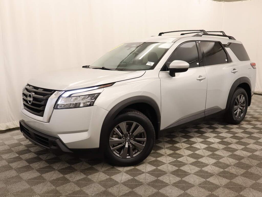 2022 Nissan Pathfinder SV FWD