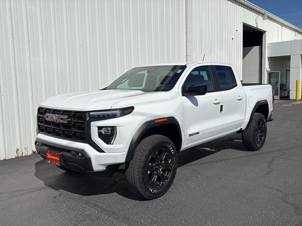 2025 GMC Canyon Elevation Crew Cab RWD