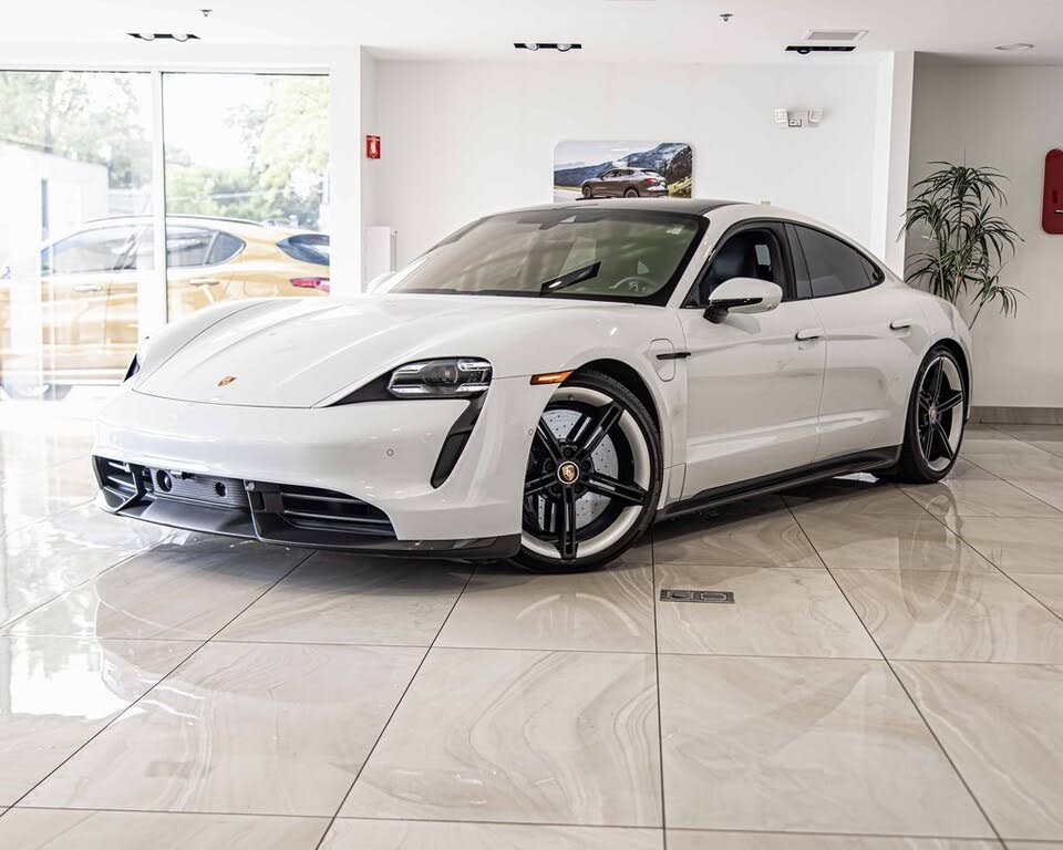 2020 Porsche Taycan Turbo S AWD