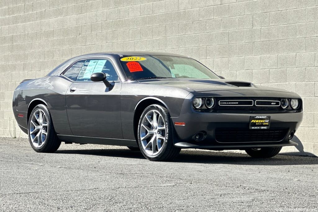 2022 Dodge Challenger GT RWD