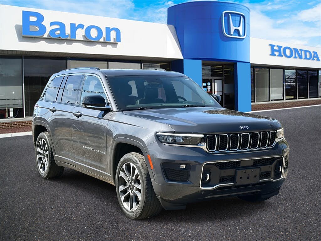2022 Jeep Grand Cherokee Overland 4WD