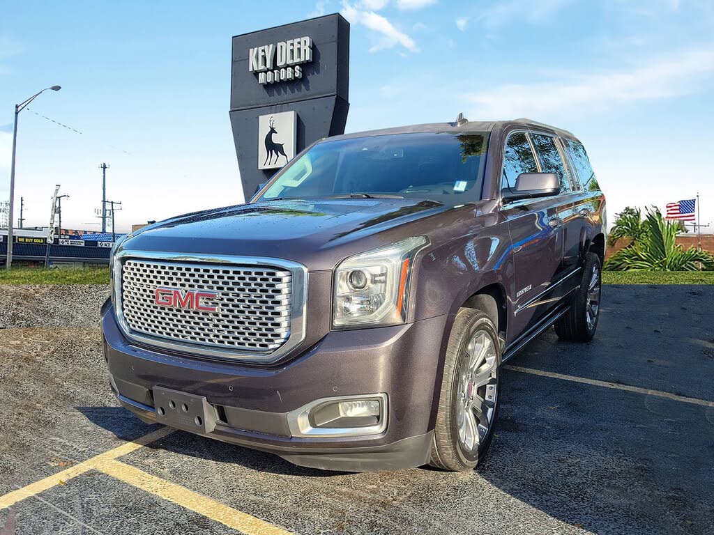 2017 GMC Yukon Denali 4WD