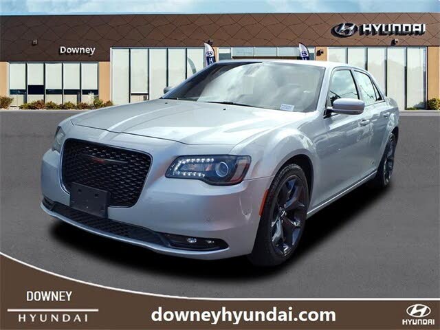2023 Chrysler 300 S V6 RWD