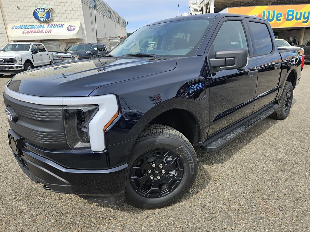 2025 Ford F-150 Lightning XLT SuperCrew AWD