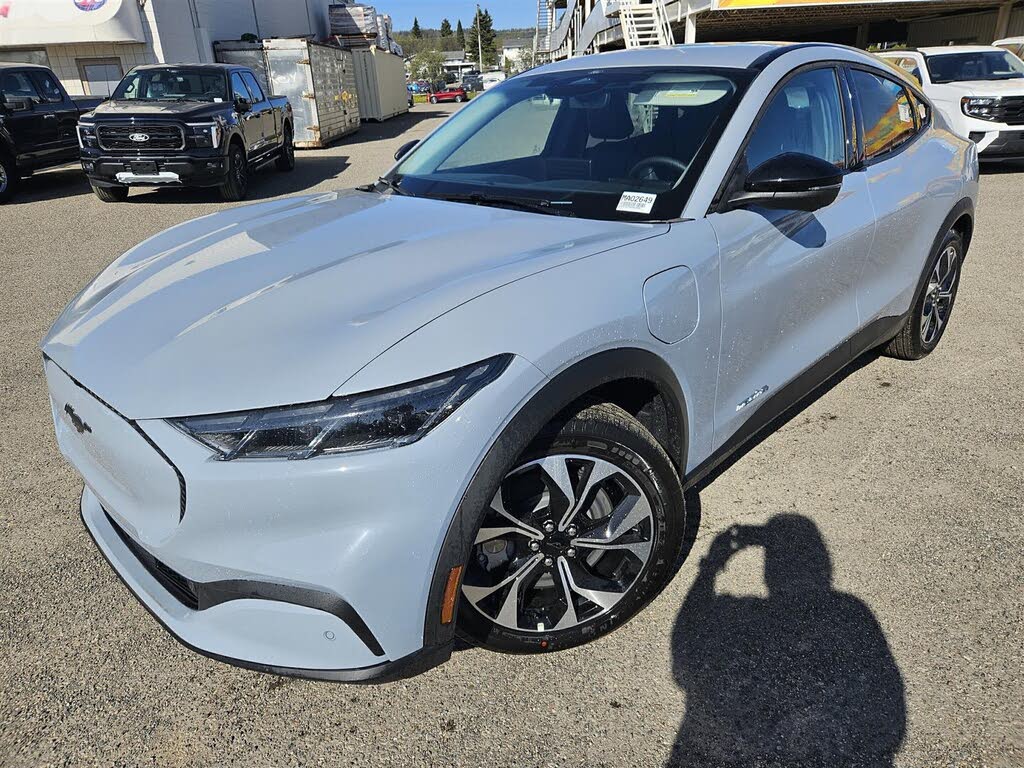 2025 Ford Mustang Mach-E Select AWD