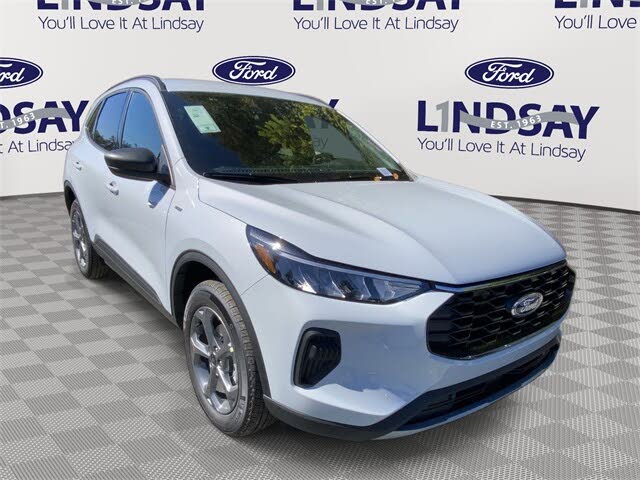 2026 Ford Escape ST-Line AWD