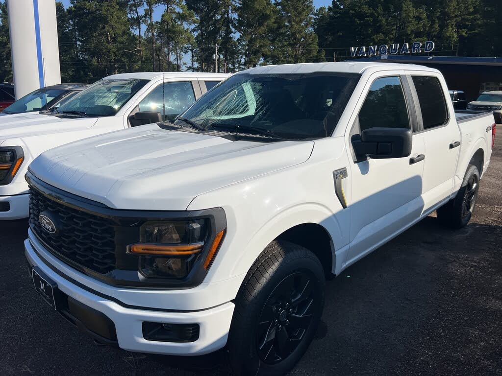 2025 Ford F-150 STX 4dr SuperCrew 4WD