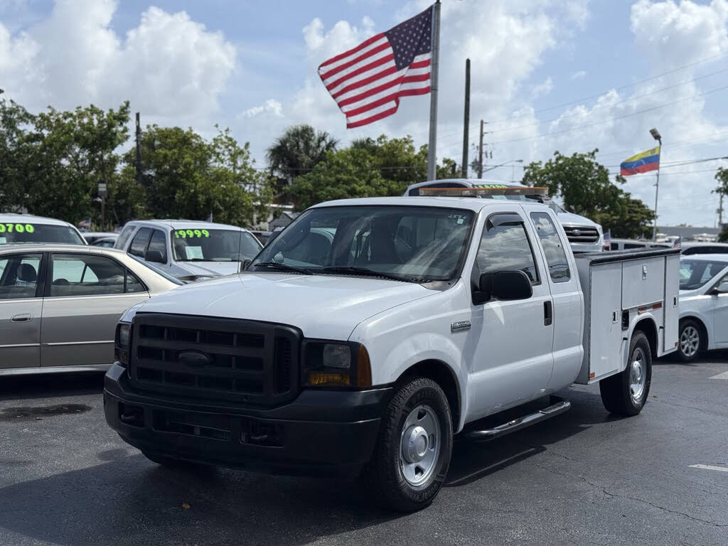 2007 Ford F-350 Super Duty XL Super Cab LB